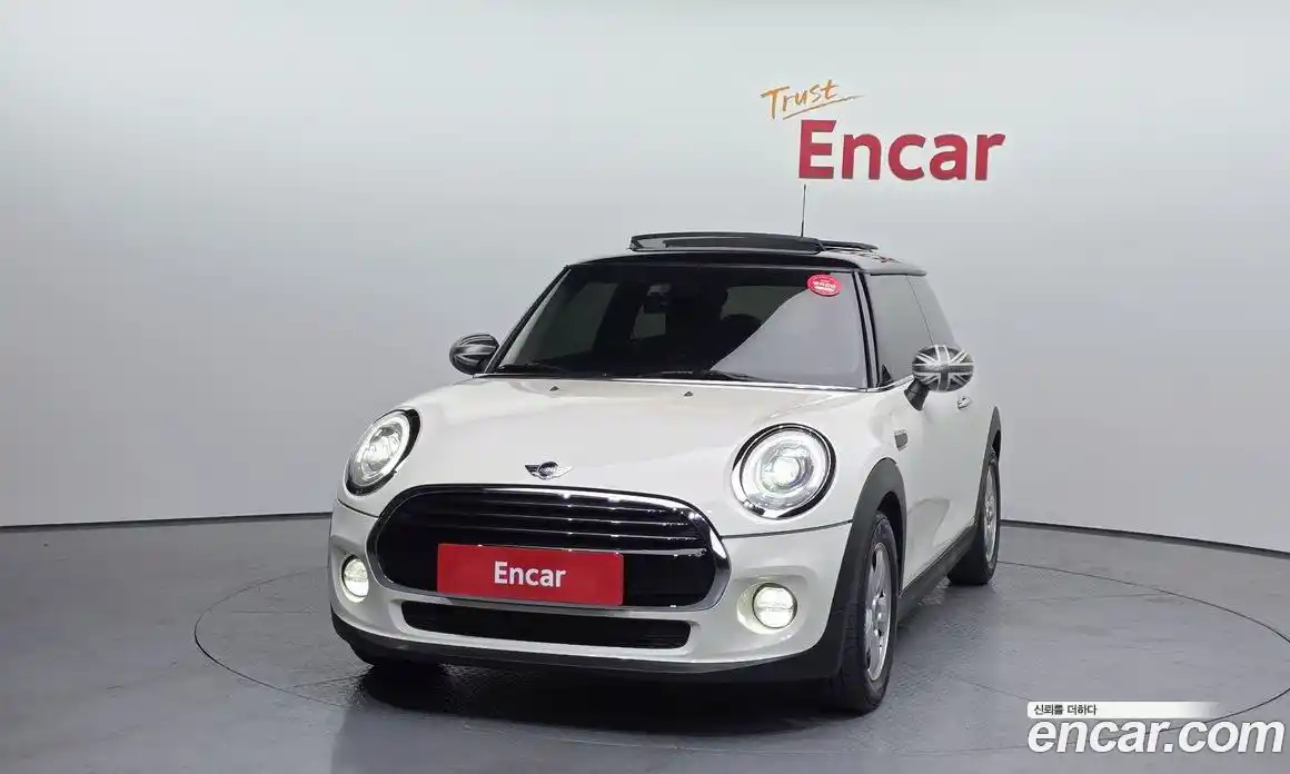Mini Cooper 2015 1.5 гидро в Москве № 499333, фото 3