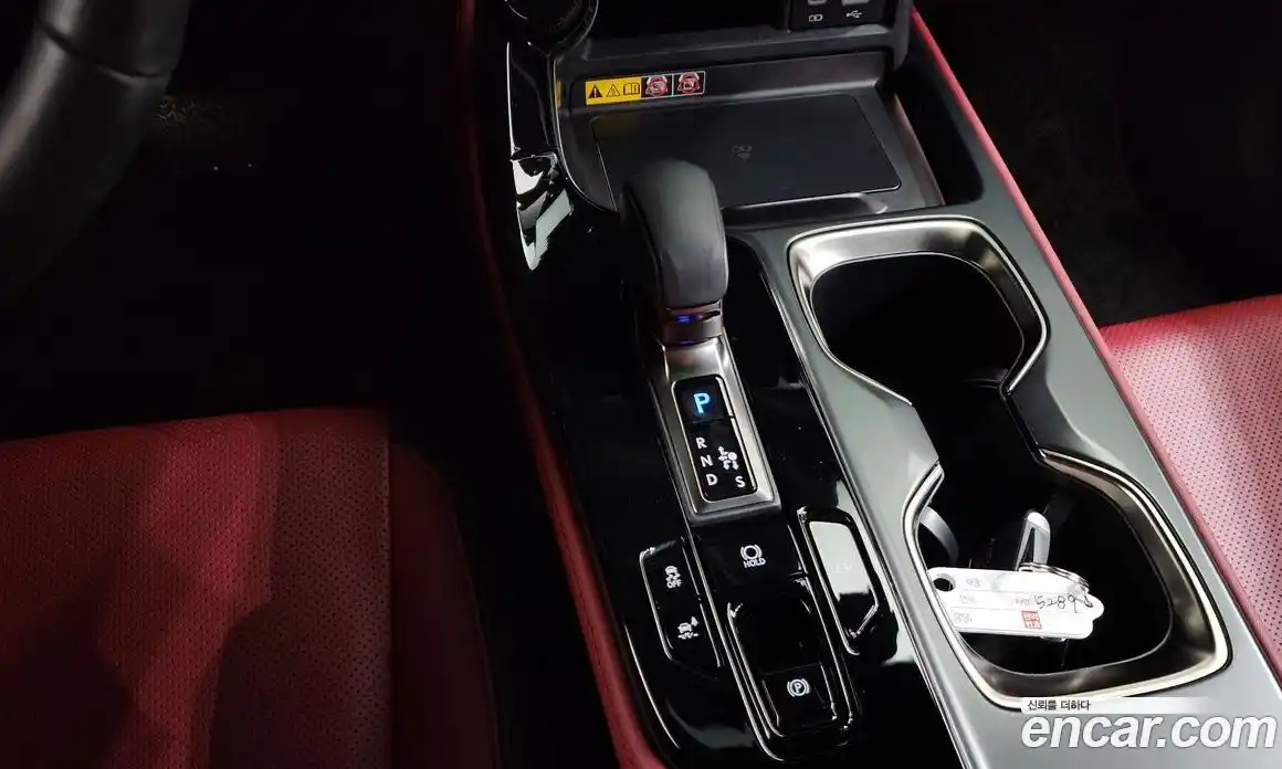 Lexus NX 2024 2.5 гидро в Москве № 499556, фото 9