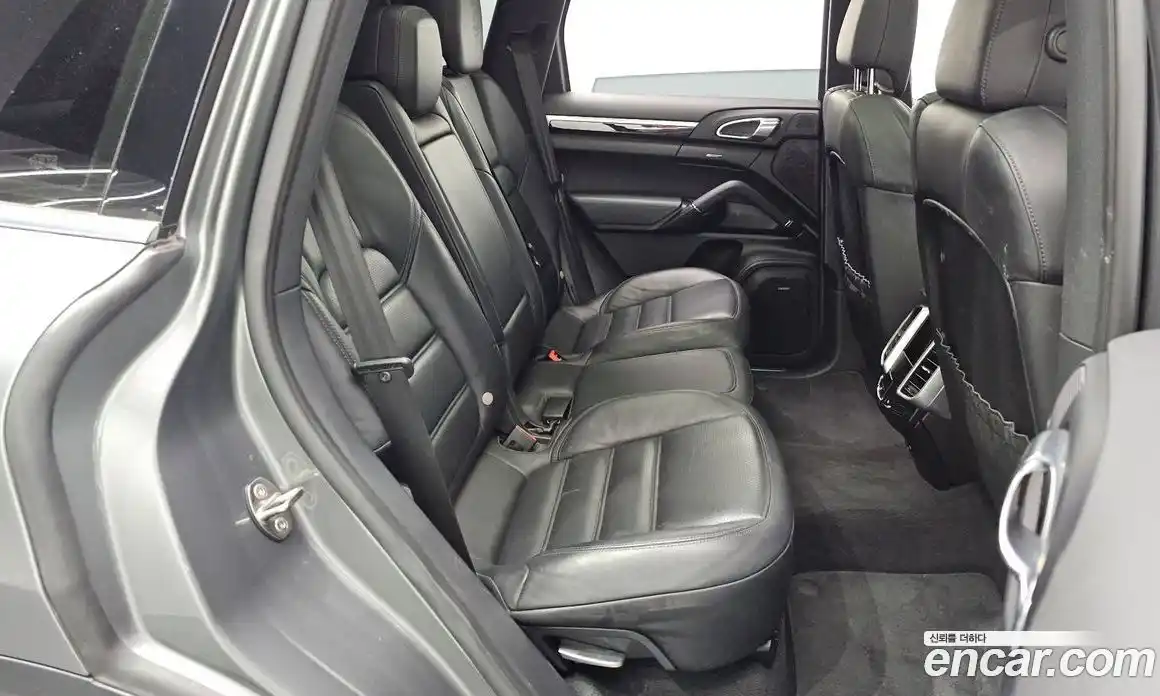 Porsche Cayenne 2016 3.0 гидро в Москве № 545786, фото 12