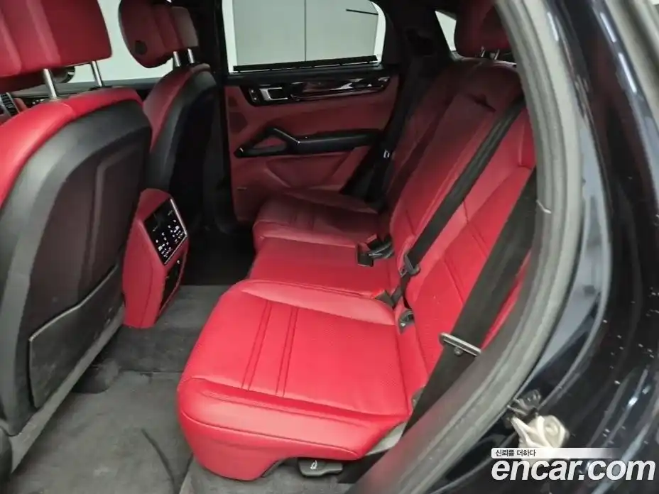 Porsche Cayenne 2022 3.0 гидро в Москве № 545964, фото 10
