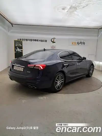 Maserati Ghibli 2021 2.0 гидро в Москве № 547778, миниатюра 2