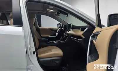 Toyota RAV4 2024 2.5 гидро в Москве № 584590, миниатюра 11