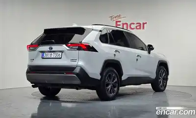 Toyota RAV4 2024 2.5 гидро в Москве № 584590, миниатюра 2