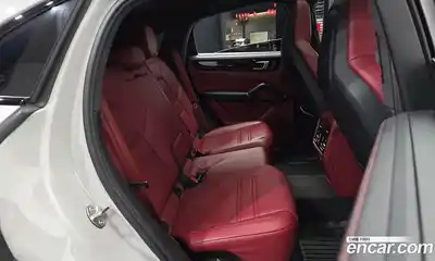 Porsche Cayenne 2023 3.0 гидро в Москве № 593995, миниатюра 12
