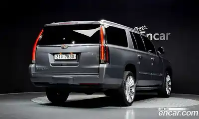 Cadillac Escalade 2018 6.2 гидро в Москве № 611590, миниатюра 2