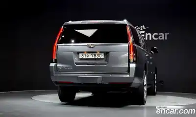 Cadillac Escalade 2018 6.2 гидро в Москве № 611590, миниатюра 4