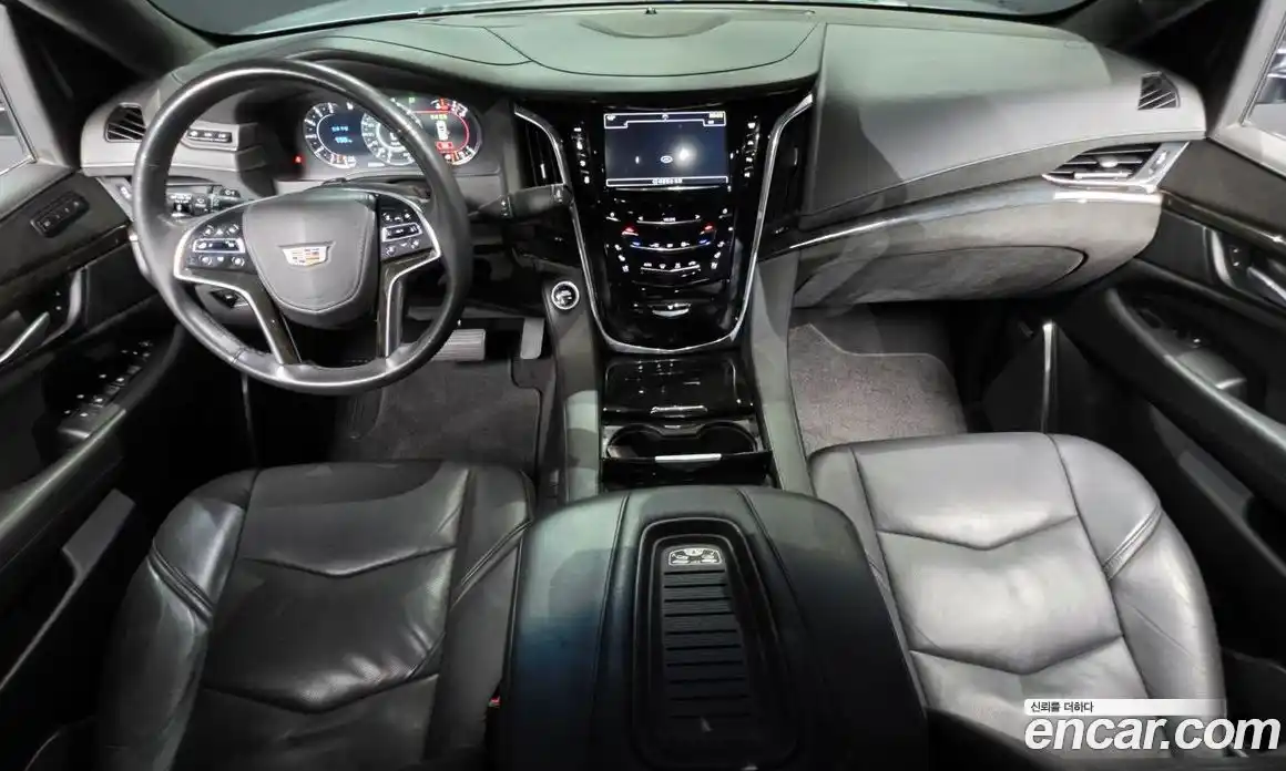 Cadillac Escalade 2018 6.2 гидро в Москве № 611590, фото 7