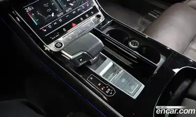 Audi A8 2023 3.0 гидро в Москве № 625144, миниатюра 9