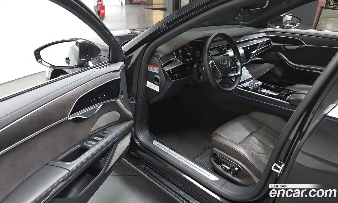 Audi A8 2023 3.0 гидро в Москве № 625144, фото 10