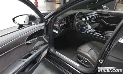 Audi A8 2023 3.0 гидро в Москве № 625144, миниатюра 10