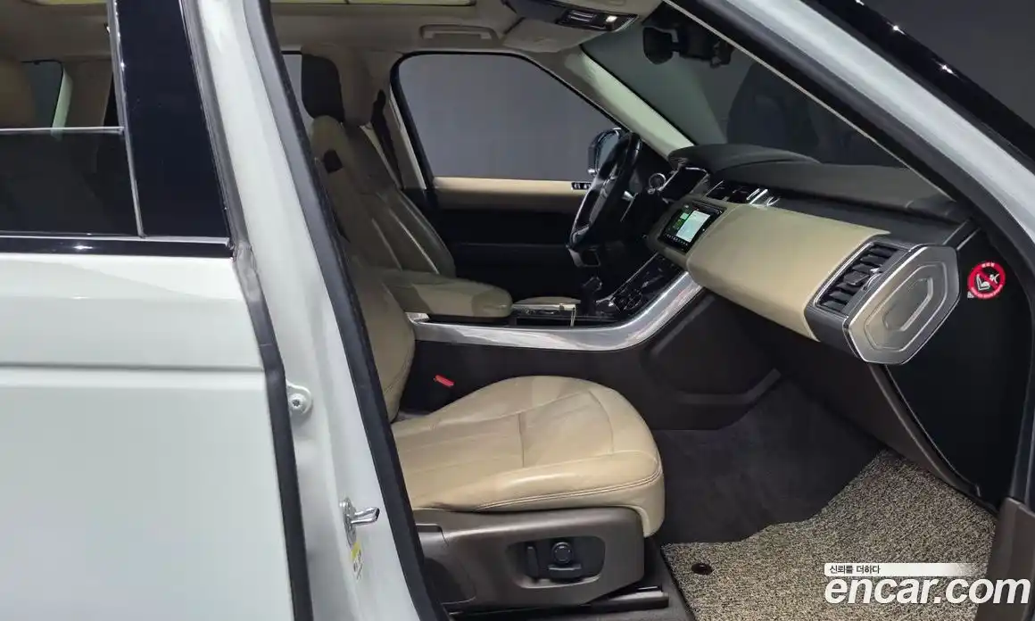 Land Rover Range-Rover Sport 2018 3.0 гидро в Москве № 627549, фото 11