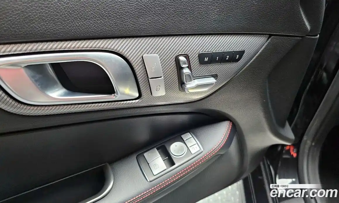 Mercedes-Benz SLC-Class 2018 2.0 гидро в Москве, фото 16