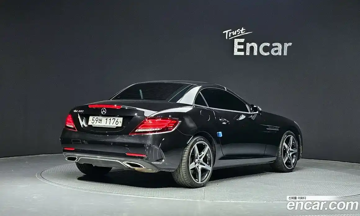 Mercedes-Benz SLC-Class 2018 2.0 гидро в Москве, фото 20