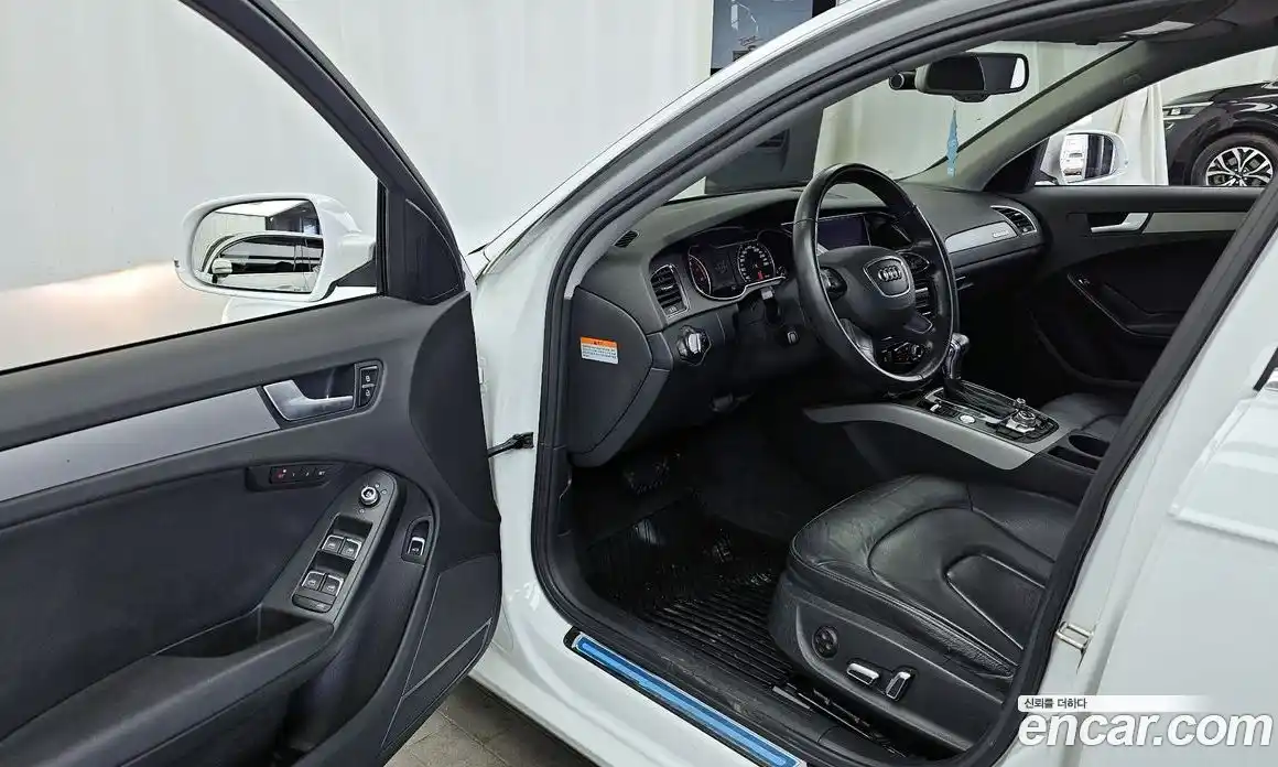 Audi A4 2012 2.0 гидро в Москве № 723426, фото 10