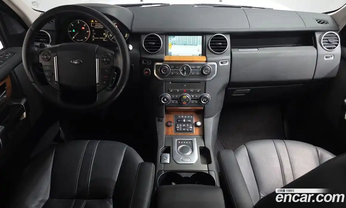 Land Rover Discovery 2014 3.0 гидро в Москве № 724483, фото 7