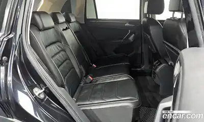 Volkswagen Tiguan 2018 2.0 гидро в Москве № 725151, миниатюра 12