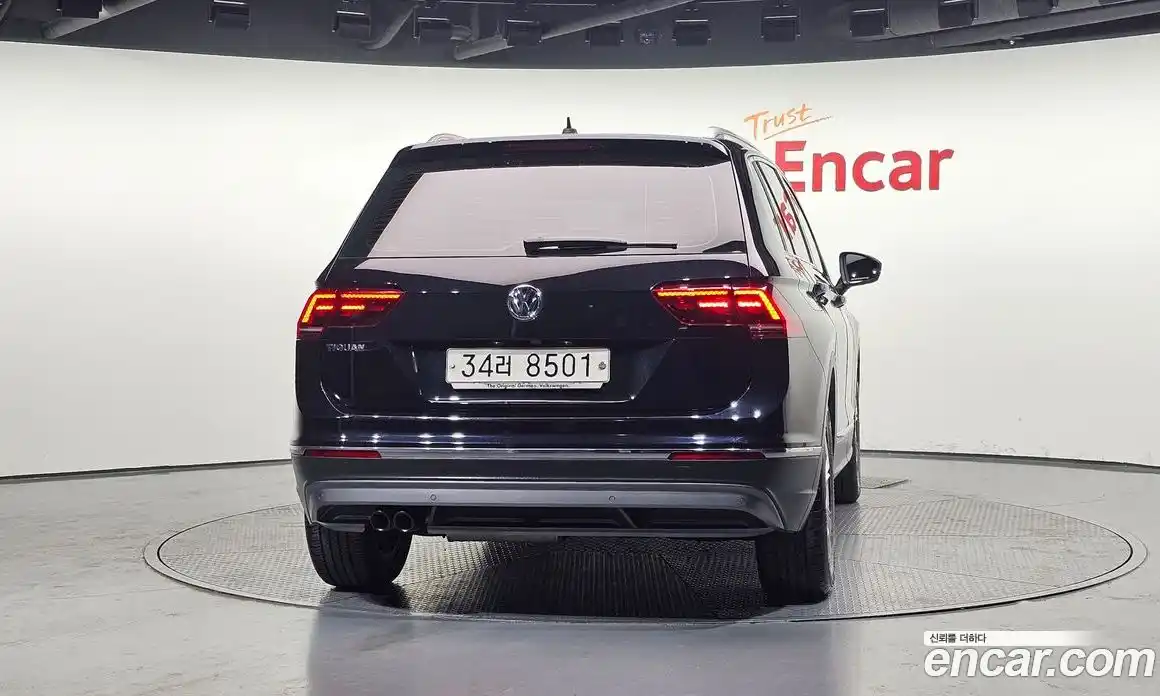 Volkswagen Tiguan 2018 2.0 гидро в Москве № 725151, фото 4