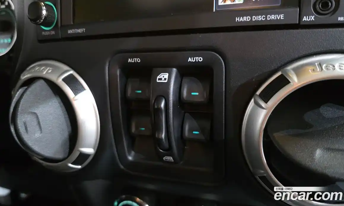 Jeep Wrangler 2017 3.6 гидро в Москве № 725266, фото 17