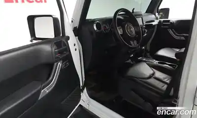 Jeep Wrangler 2017 3.6 гидро в Москве № 725266, миниатюра 10