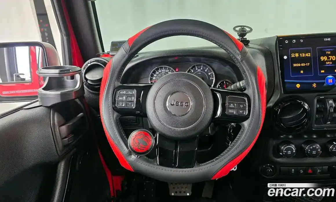 Jeep Wrangler 2016 3.6 гидро в Москве № 725273, фото 13