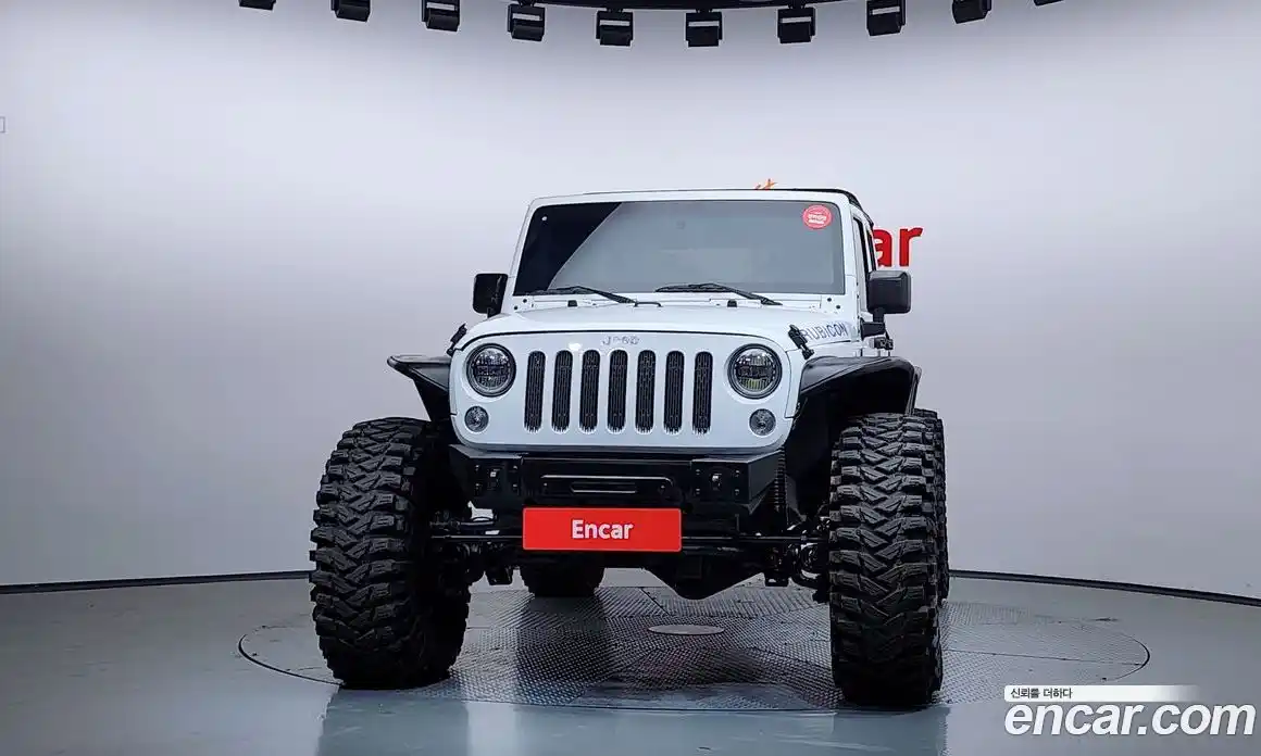Jeep Wrangler 2017 3.6 гидро в Москве № 725318, фото 3