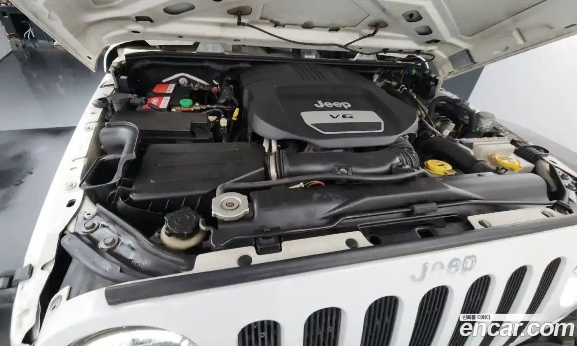 Jeep Wrangler 2017 3.6 гидро в Москве № 725318, фото 6