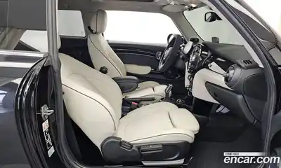 Mini Cooper 2022 2.0 гидро в Москве № 749745, миниатюра 11