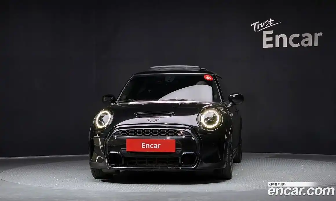 Mini Cooper 2022 2.0 гидро в Москве № 749745, фото 3