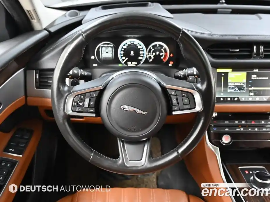 Jaguar XF 2018 2.0 гидро в Москве № 758391, фото 13