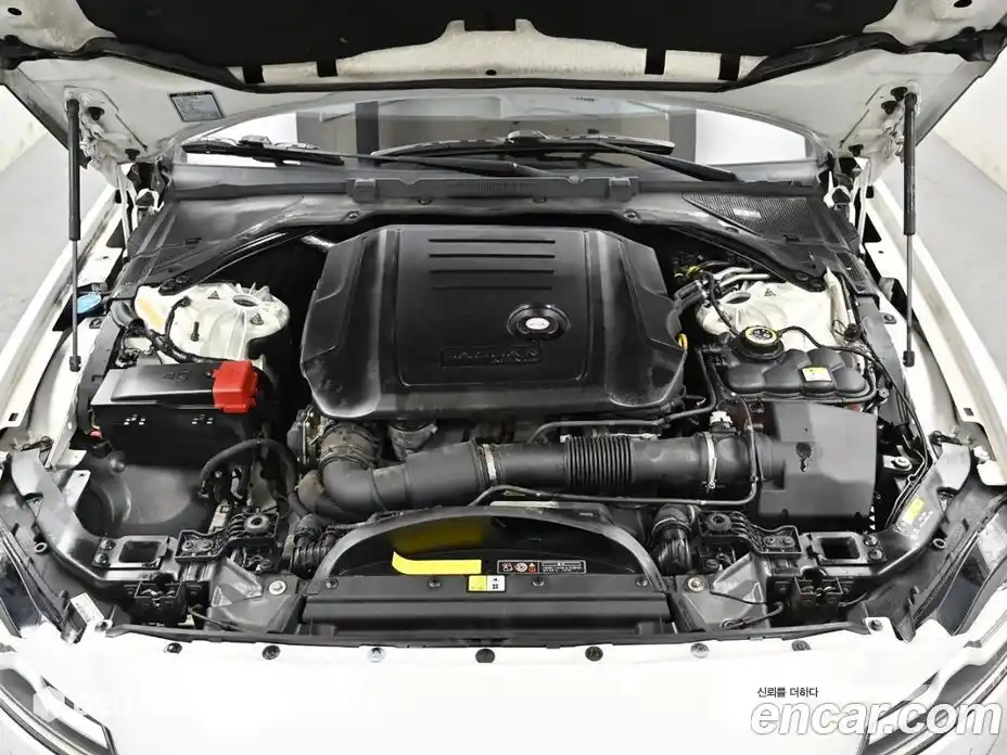 Jaguar XF 2018 2.0 гидро в Москве № 758391, фото 6