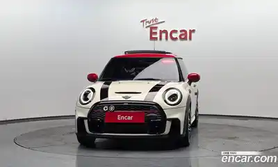 Mini Cooper 2023 2.0 гидро в Москве № 802329, миниатюра 2