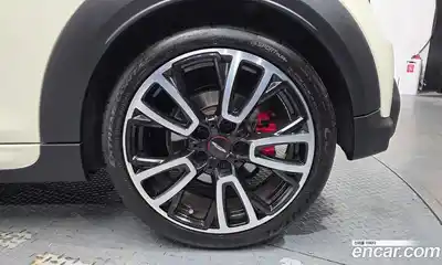Mini Cooper 2023 2.0 гидро в Москве № 802329, миниатюра 4