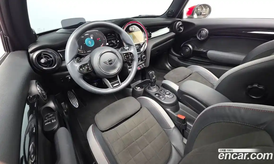 Mini Cooper 2023 2.0 гидро в Москве № 802329, фото 6
