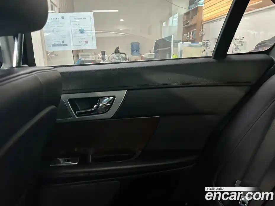 Jaguar XF 2014 2.0 гидро в Москве № 803439, фото 14