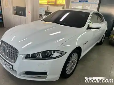Jaguar XF 2014 2.0 гидро в Москве № 803439, миниатюра 2