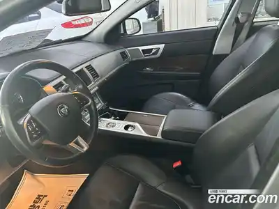 Jaguar XF 2014 2.0 гидро в Москве № 803439, миниатюра 3