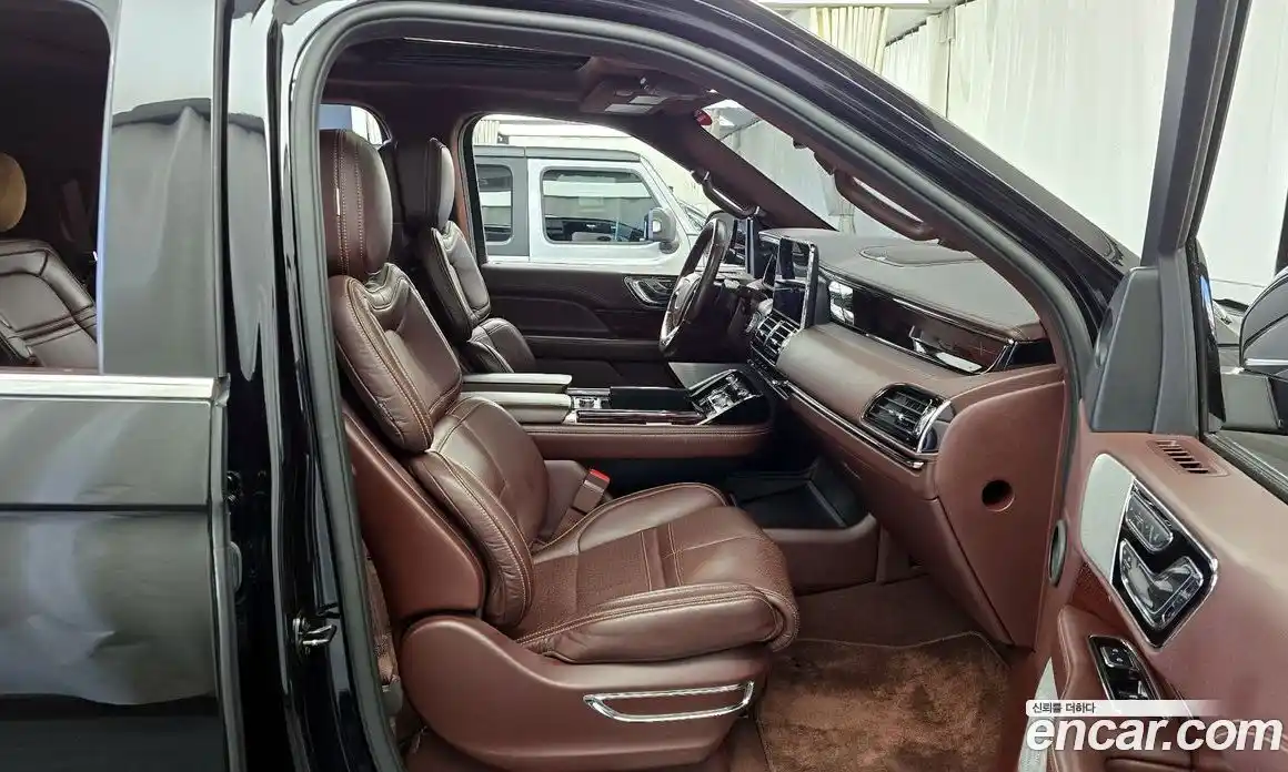 Lincoln Navigator 2020 3.5 гидро в Москве № 827235, фото 11