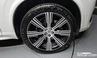 Volvo XC90 2023 2.0 гидро в Москве № 860262, миниатюра 5