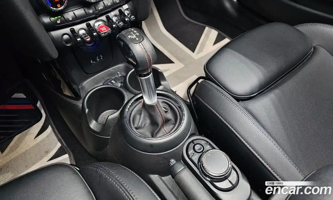 Mini Cooper 2018 2.0 гидро в Москве № 861542, фото 9