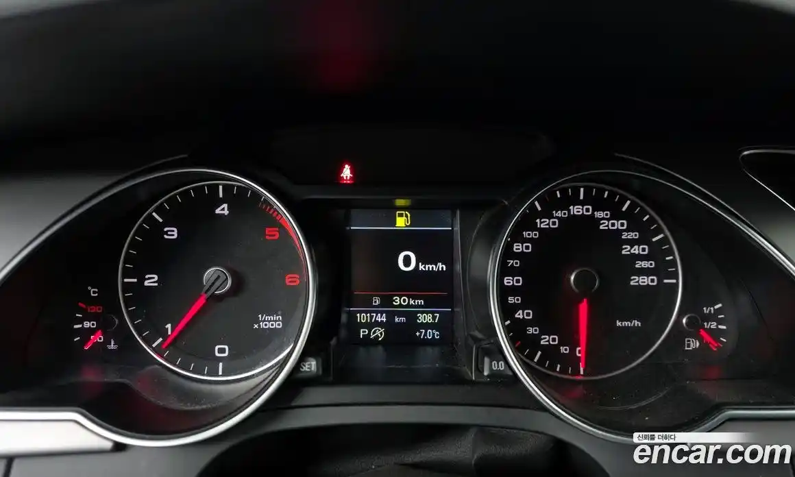 Audi A5 2013 2.0 Автомат в Москве № 894005, фото 8