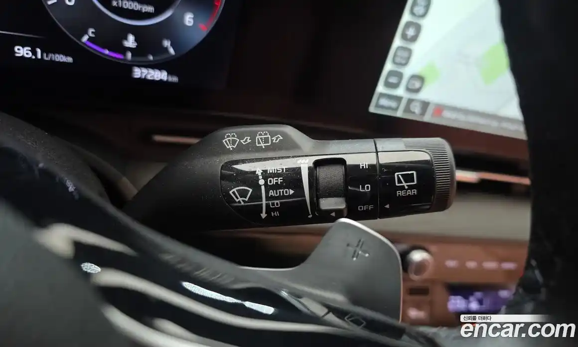 Kia Canival 2022 2.2 Автомат в Москве № 930060, фото 15