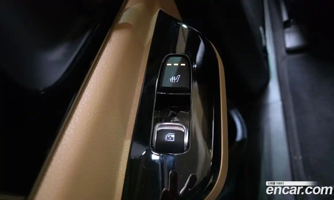 Kia Canival 2022 2.2 Автомат в Москве № 930060, фото 18