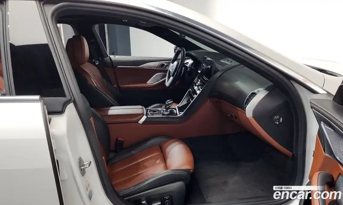 BMW 8-Series 2022 4.4 Автомат в Москве № 968963, фото 11