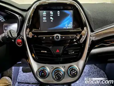 Chevrolet Spark 2015 1.0 гидро в Москве № 974730, миниатюра 11