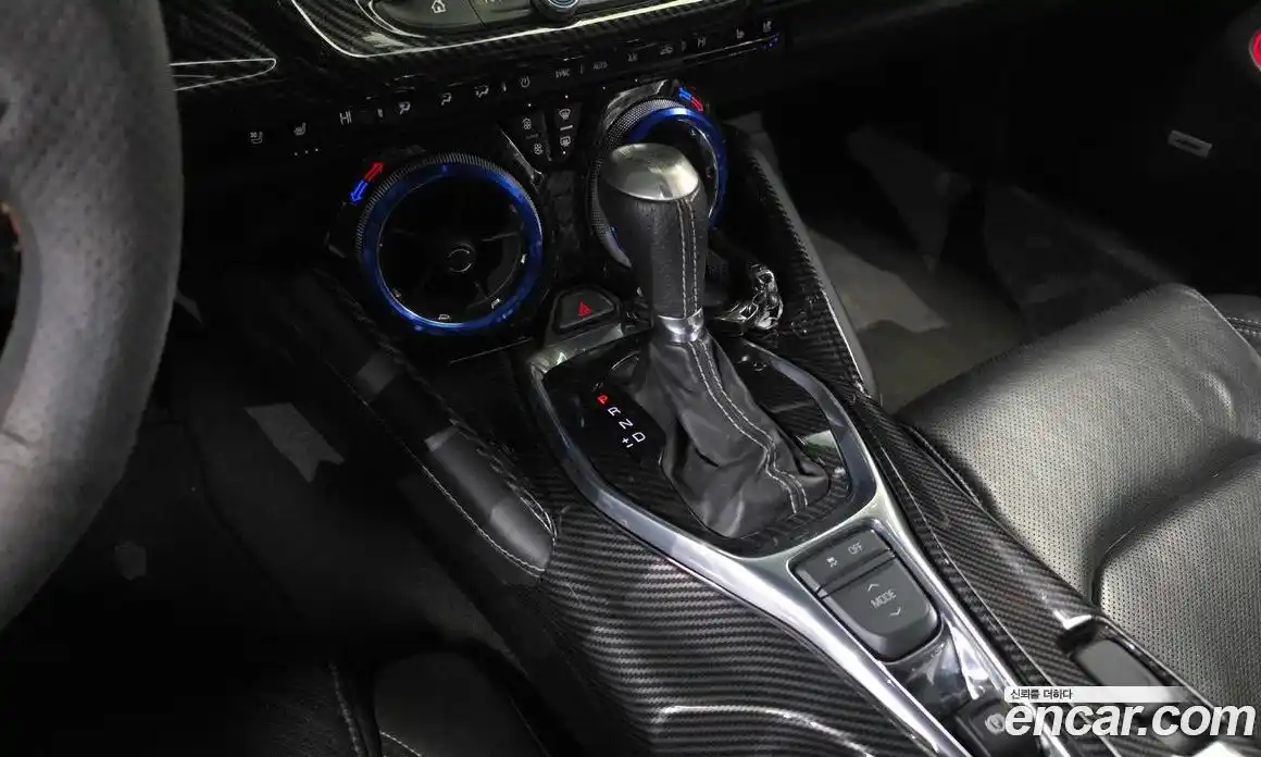 Chevrolet Camaro 2016 6.2 Автомат в Москве № 974806, фото 9