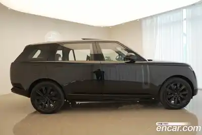 Land Rover Range-Rover 2026 4.4 гидро в Москве № 975025, миниатюра 8