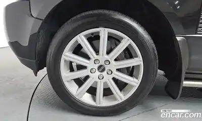 Land Rover Range-Rover 2012 4.4 гидро в Москве № 975662, миниатюра 4