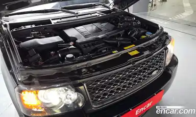 Land Rover Range-Rover 2012 4.4 гидро в Москве № 975662, миниатюра 5