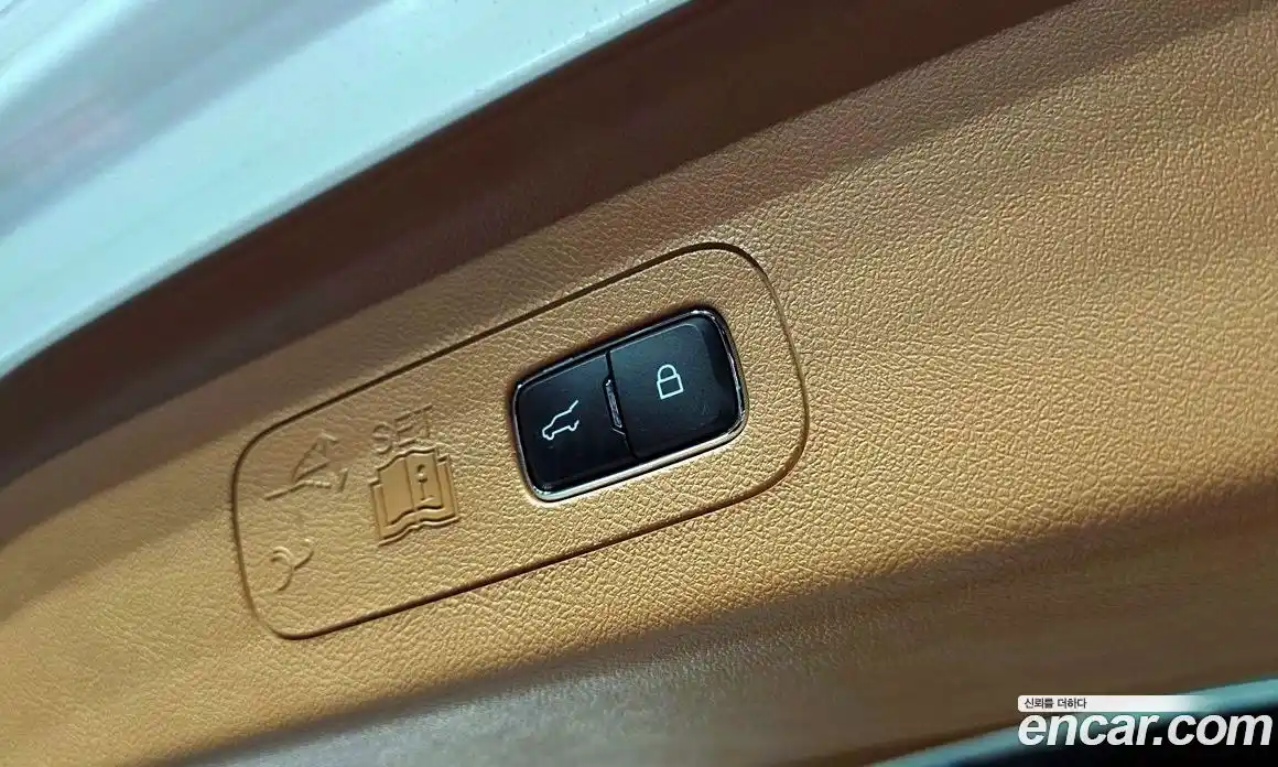 Lincoln Aviator 2023 3.0 гидро в Москве № 976424, фото 20