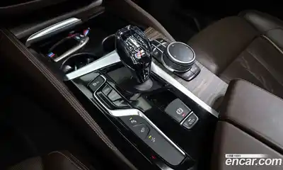 BMW 6-Series 2018 3.0 Автомат в Москве № 1001093, миниатюра 9